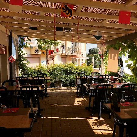 Room Bistro 33 Commugny Экстерьер фото